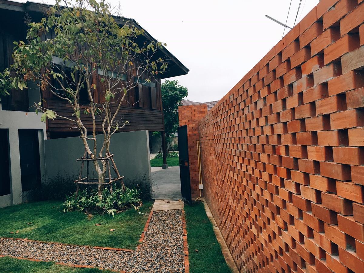 The Hommtel Hostel Chiang Mai Exterior foto